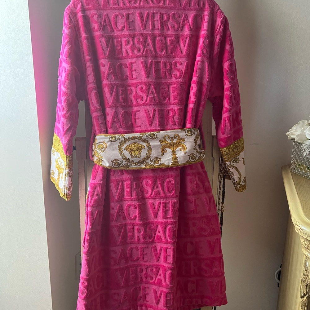 Versace Robe - Picture 2 of 12